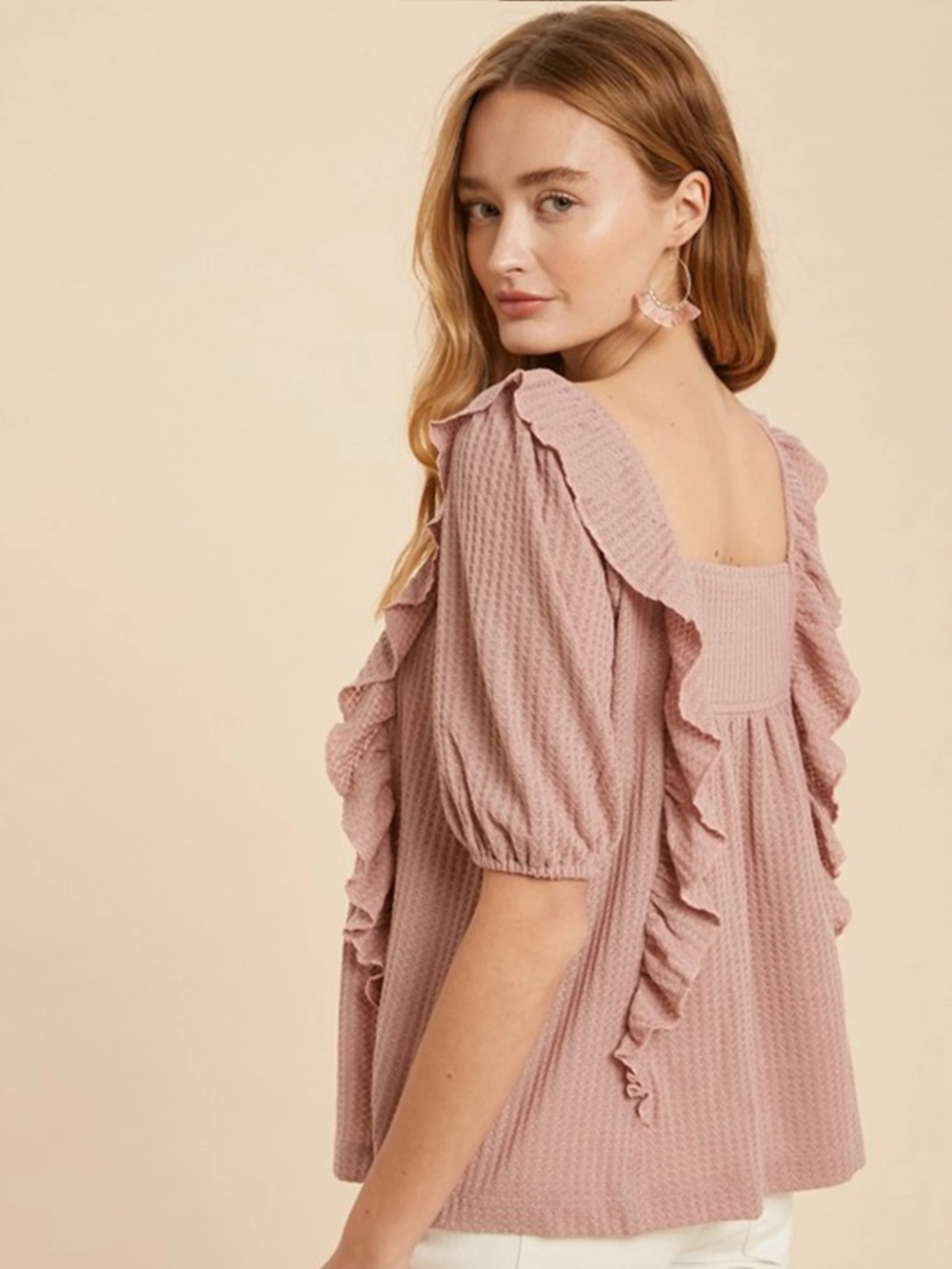 In Loom Ruffle Short-sleeve Top - L - Picture 2 of 11